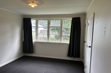 Photo of property in 25 Stanly Street, Eketahuna, 4900