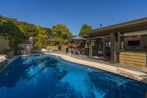 Photo of property in 3 Puriri Place, Whitianga, 3510