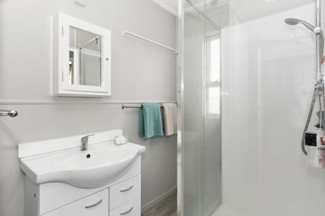 Photo of property in 2/23 Robins Road, Judea, Tauranga, 3110