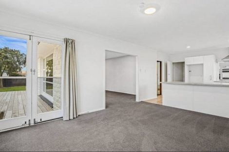 Photo of property in 27 Nicholas Drive, Linwood, Christchurch, 8062