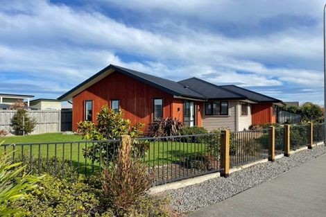 Photo of property in 1 Retallick Way, Amberley, 7410