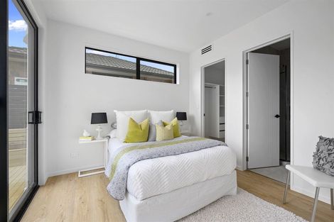 Photo of property in 7/5 Lemon Grove Lane, Greenhithe, Auckland, 0632