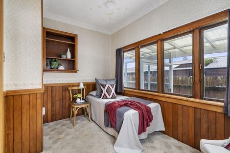 Photo of property in 30 Miro Street, Takaro, Palmerston North, 4410