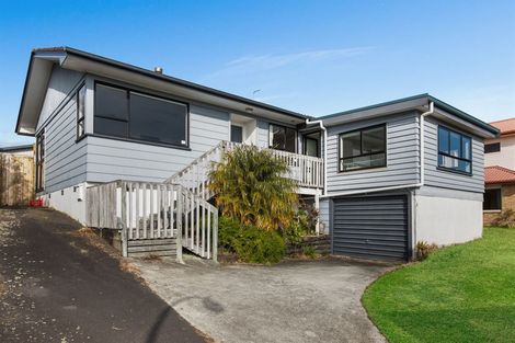 Photo of property in 23 Sheralee Place, Bucklands Beach, Auckland, 2014