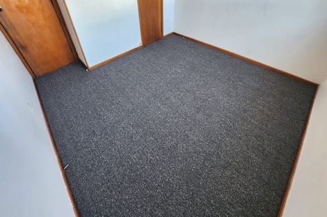 Photo of property in 105 Tidal Road, Mangere, Auckland, 2022