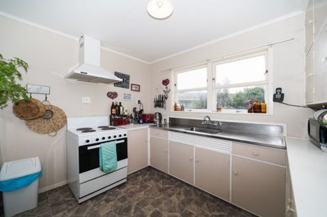 Photo of property in 28 Dewe Avenue, Feilding, 4702