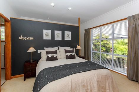 Photo of property in 29 Rogan Street, New Plymouth, 4310
