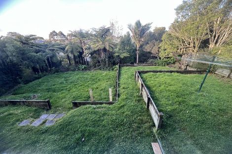 Photo of property in 58 Sunnyside Road, Sunnyvale, Auckland, 0612