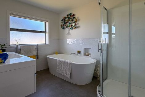 Photo of property in 12 Waimakariri Drive, Awatoto, Napier, 4110