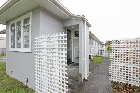 Photo of property in 1/115 Victoria Avenue, Hokowhitu, Palmerston North, 4410