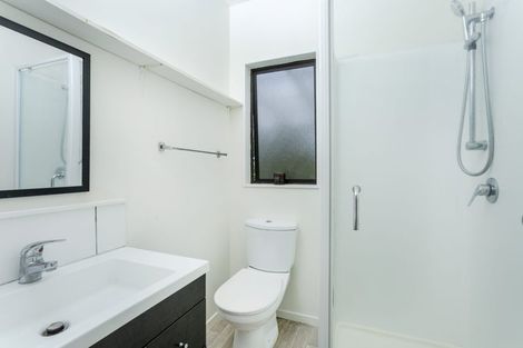Photo of property in 134 Chelsea View Drive, Chatswood, Auckland, 0626