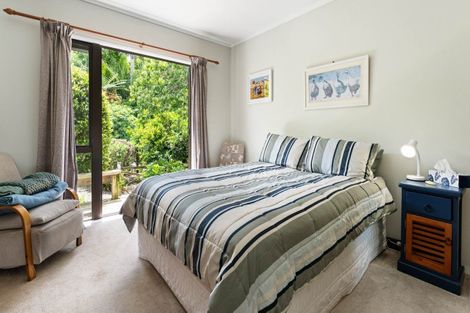 Photo of property in 23 Wharf Road, Clarks Beach, Pukekohe, 2679