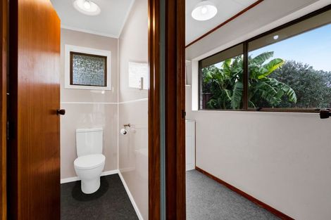 Photo of property in 48 Penrith Street, Westown, New Plymouth, 4310