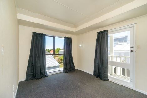 Photo of property in 8b Tyne Street, Roslyn, Palmerston North, 4414