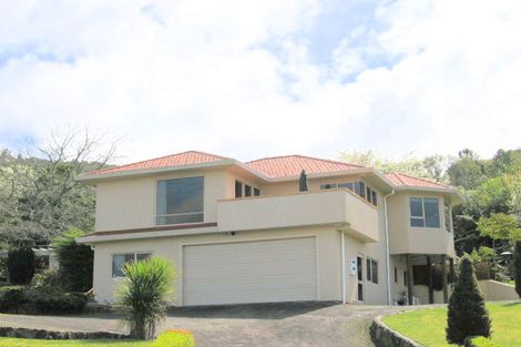 Photo of property in 32 Russell Crescent, Western Heights, Rotorua, 3015