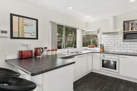 Photo of property in 17 Lavender Place, Papamoa Beach, Papamoa, 3118