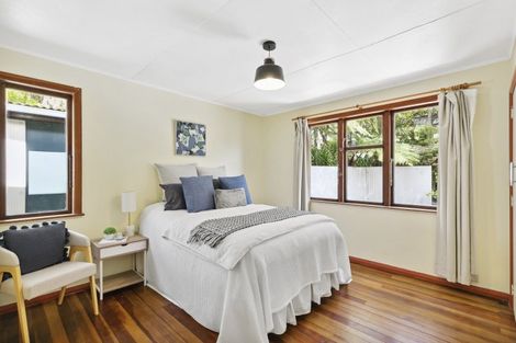 Photo of property in 86 Curtis Street, Northland, Wellington, 6012