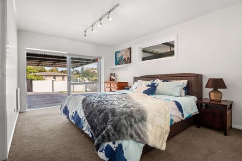 Photo of property in 212 Gowing Drive, Meadowbank, Auckland, 1072