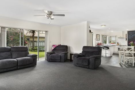 Photo of property in 17 Lavender Place, Papamoa Beach, Papamoa, 3118