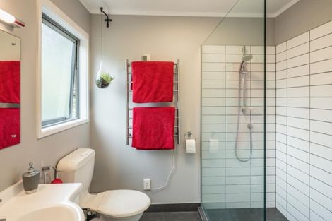 Photo of property in 93b The Esplanade, Raumati South, Paraparaumu, 5032