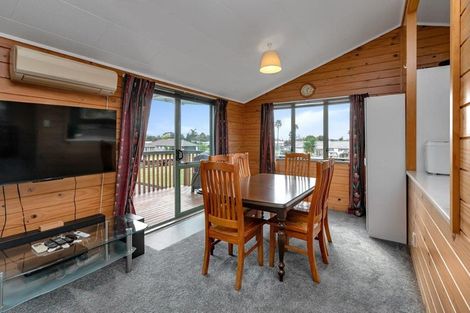 Photo of property in 43 Tamure Place, Ruakaka, 0116