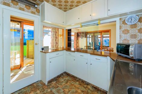 Photo of property in 205 Marine Parade, New Brighton, Christchurch, 8083