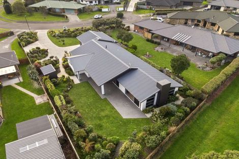 Photo of property in 16 Kilsby Place, Levin, 5510