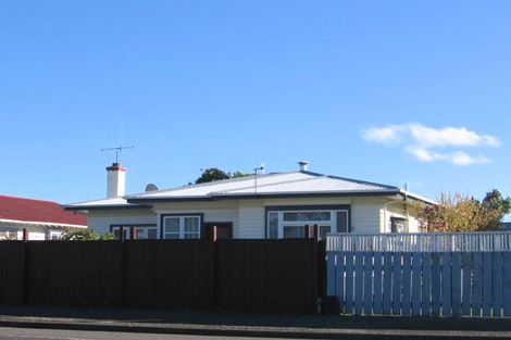 Photo of property in 127 Featherston Street, Palmerston North, 4410