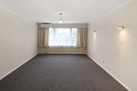 Photo of property in 4 Heather Grove, Fairfield, Lower Hutt, 5011