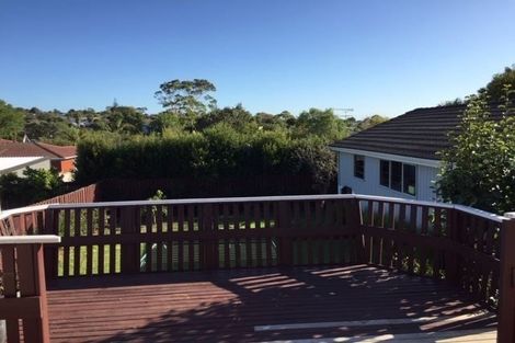 Photo of property in 16 Jade Avenue, Pakuranga Heights, Auckland, 2010