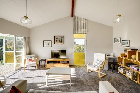 Photo of property in 18 Hadfield Terrace, Bluff Hill, Napier, 4110