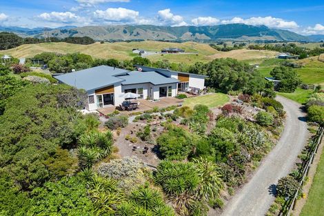 Photo of property in 52 Harakeke Road, Te Horo, Otaki, 5581