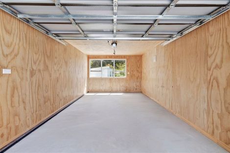 Photo of property in 1 Lansdowne Street, Clifton, Takaka, 7183