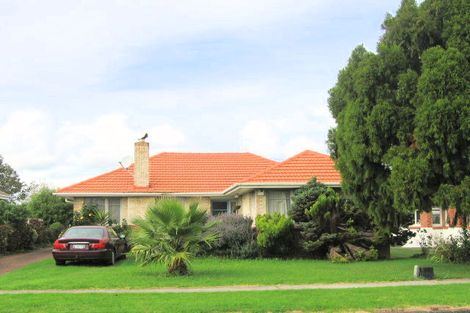 Photo of property in 2/22 Watson Place, Papatoetoe, Auckland, 2025