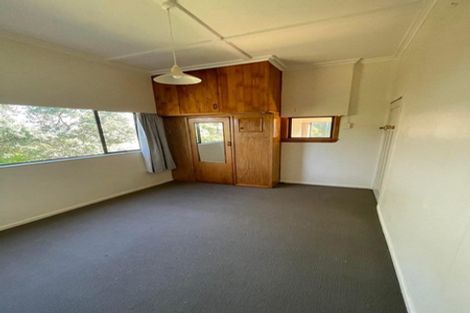 Photo of property in 84 Island Bay Road, Beach Haven, Auckland, 0626
