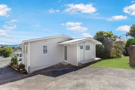 Photo of property in 26a Scott Road, Stanmore Bay, Whangaparaoa, 0932