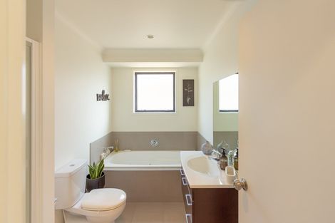 Photo of property in 43b Camellia Avenue, Bell Block, New Plymouth, 4312