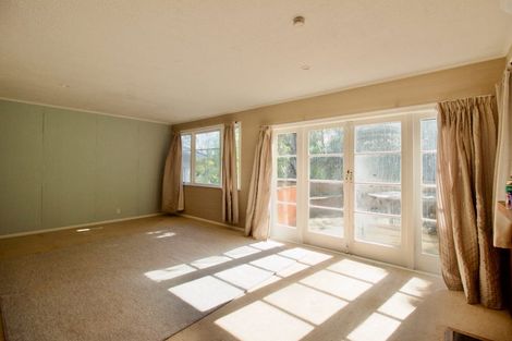 Photo of property in 5 Norman Road, Titirangi, Auckland, 0604