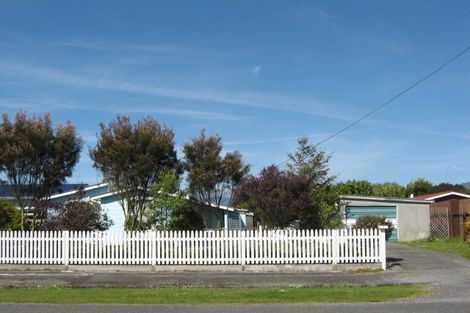 Photo of property in 5 Russell Street, Westport, 7825