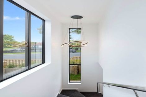 Photo of property in 150a Moire Road, West Harbour, Auckland, 0618