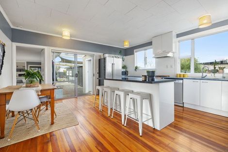 Photo of property in 62 Raglan Street, Lansdowne, Masterton, 5810