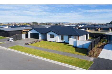 Photo of property in 12 Wandle Street, Marshland, Christchurch, 8083