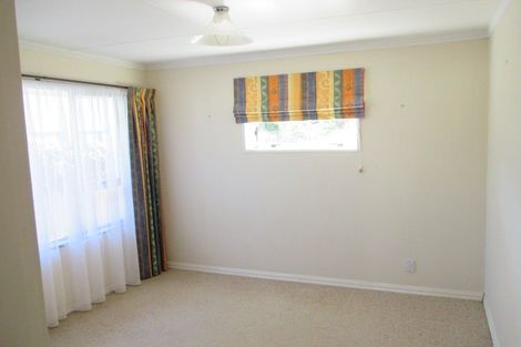 Photo of property in 25 Dahlia Street, Palmerston North, 4410