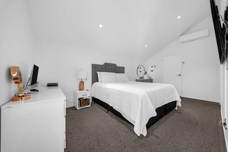 Photo of property in 4 Manahau Lane, Flat Bush, Auckland, 2019