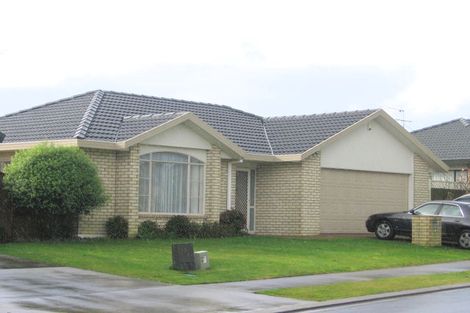 Photo of property in 4 Caragh Place, East Tamaki, Auckland, 2016