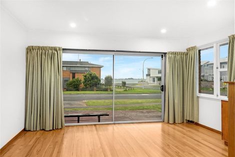 Photo of property in 68 Kulim Avenue, Otumoetai, Tauranga, 3110