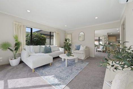 Photo of property in 12 Putaka Place, Papamoa Beach, Papamoa, 3118