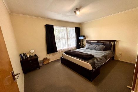 Photo of property in 60-62 Exmouth Road, Northcote, Auckland, 0627