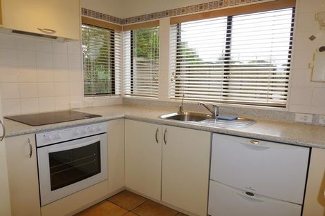 Photo of property in 11b Ross Crescent, Orewa, 0931