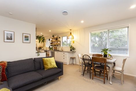 Photo of property in 2/177a Grimseys Road, Redwood, Christchurch, 8051